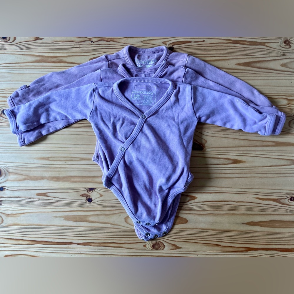L’ovedbaby Organic Long-Sleeve Kimono Bodysuits x3